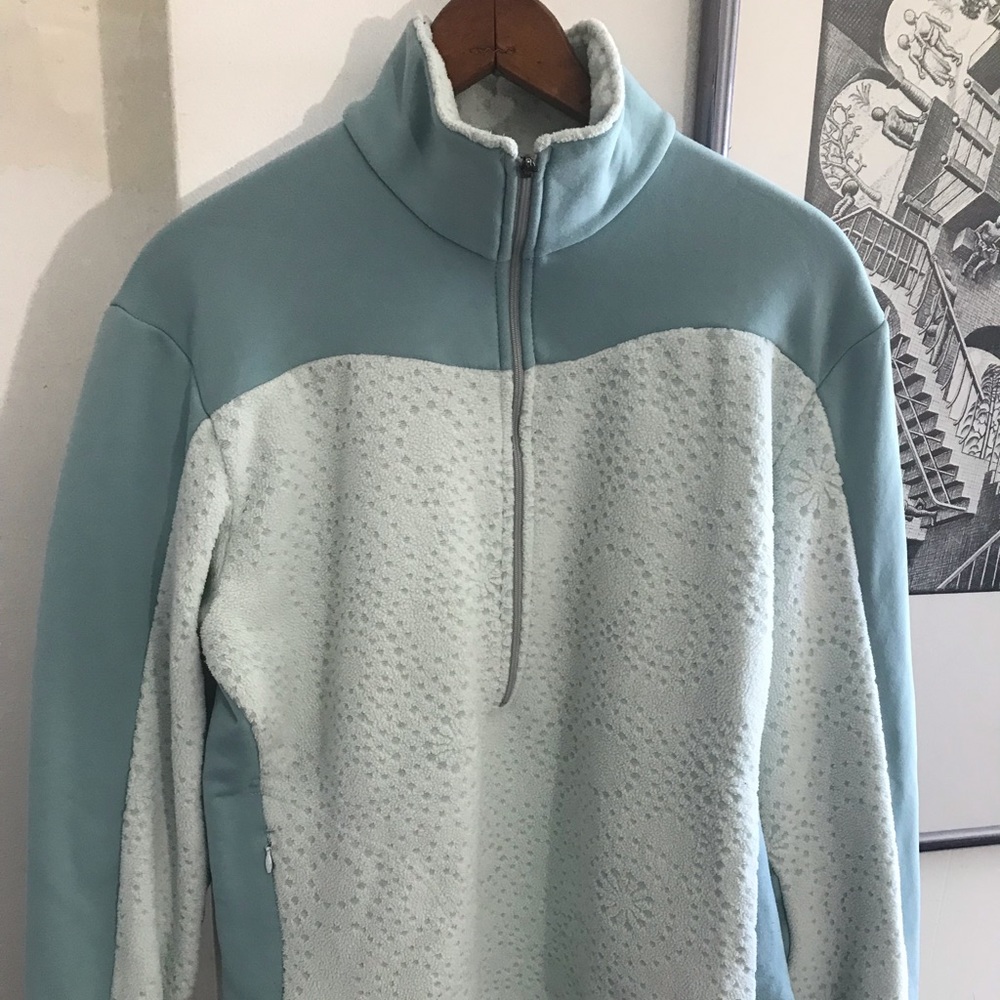 Women’s Patagonia half zip fleece jacket size large